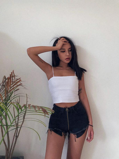 Xuan Ya High-Waisted Denim Shorts with Hip Zipper for Effortless Style